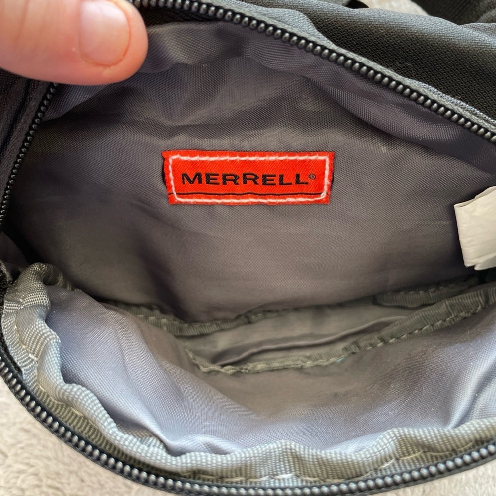 Merrell Black Waist Bag adjustable - Picture 7 of 7